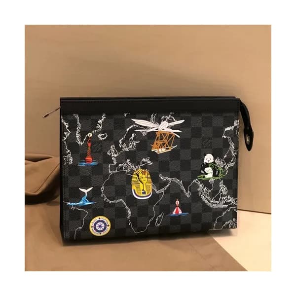 Louis Vuitton 2019 Monogram Clutch Bag,26cm - 루이비통… - 1