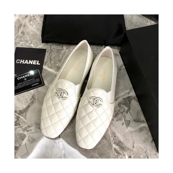 Chanel 2019 Ladies Leather Loafer - 샤넬 2019 여성용 레더… - 1