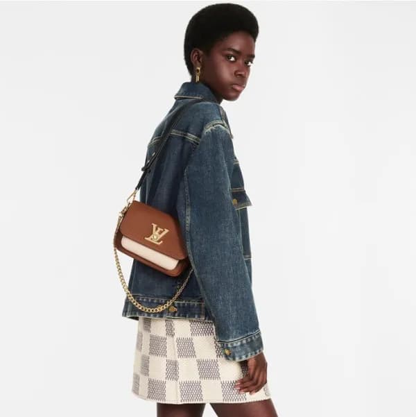 루이비통 여성 브라운 락미백 - Louis vuitton Womens Brown Lockm… - 1