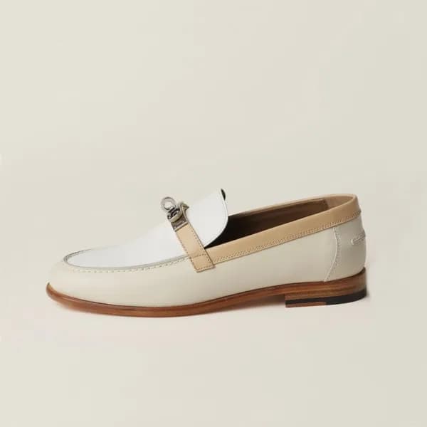에르메스 여성 화이트 로퍼 - Hermes Womens White Loafer - he20… - 1