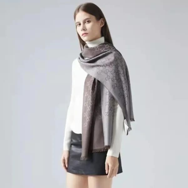구찌 여성 그레이 스카프 - Gucci Women Gray Scarf - gu1665x - 1