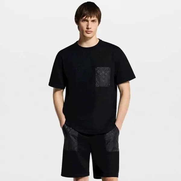루이비통 남성 라운드 반팔티 - Louis vuitton Mens Short-sleeved… - 1