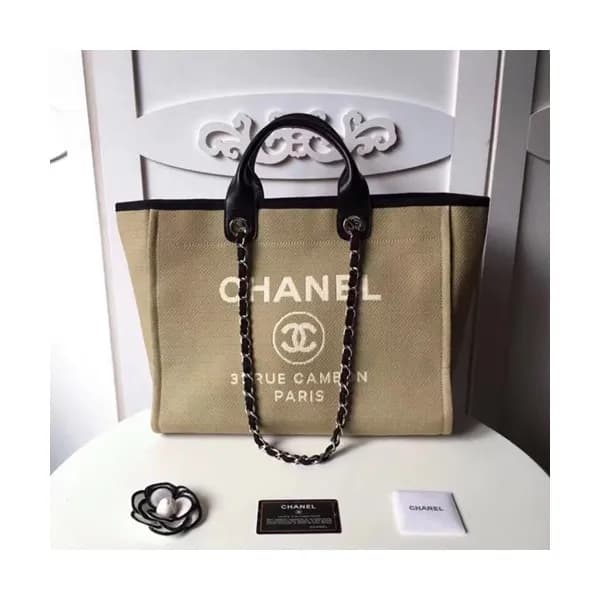 Chanel 2018 Canvas Deauville Tote Shoulder Bag,39C… - 1