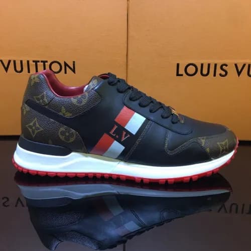 [매장판] Louis Vuitton 2019 Mens Monogram Sneakers/Ru… - 1