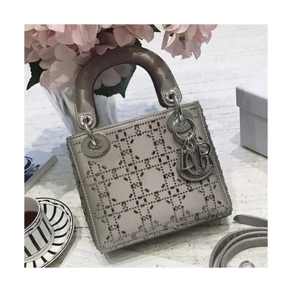 Dior 2019 Lady Dior Mini Tote Shoulder Bag,17CM - … - 1