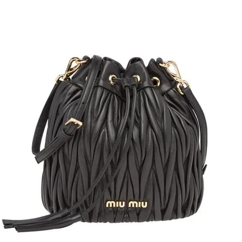 MiuMiu 2019 Matelasse Bucket Shoulder Cross Bag,1… - 1