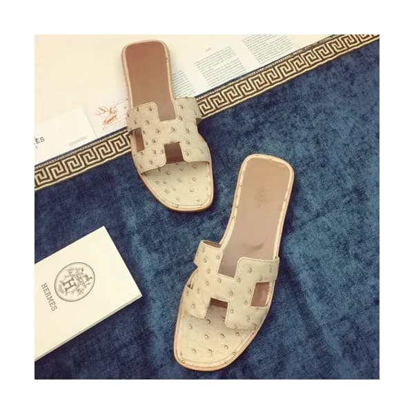 Hermes 2019 Ladies Classic Oasis Leather Slipper -… - 1