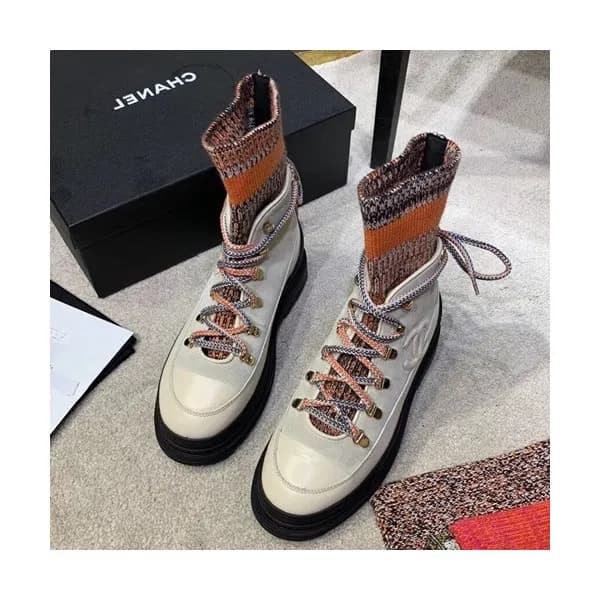 Chanel 2019 Ladies Suede & Leather Boots - 샤넬 2019… - 1