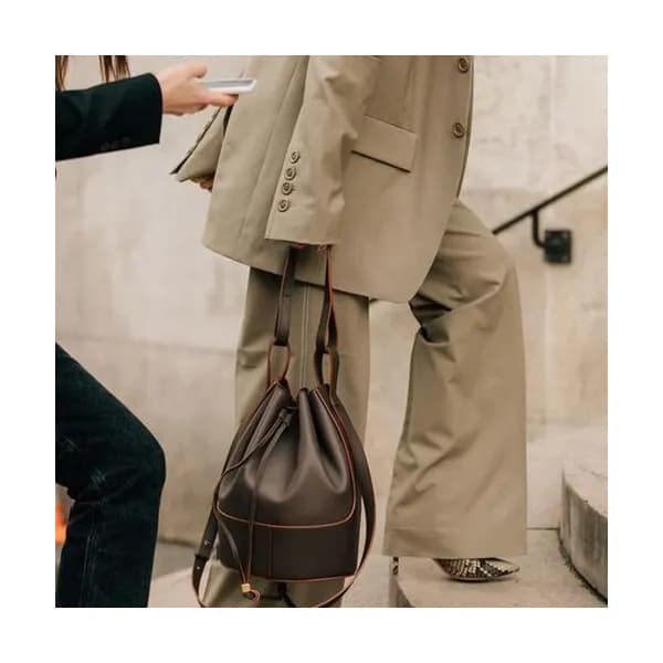 Loewe 2020 Balloon Large Bucket Shoulder Bag,31cm … - 1
