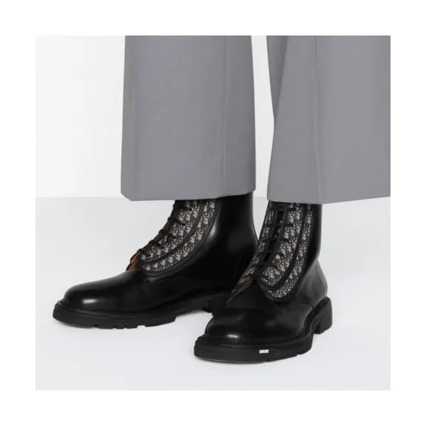 디올 남성 트렌디 레더 앵클부츠 Size(240 - 270) 블랙 - Dior Men&… - 1