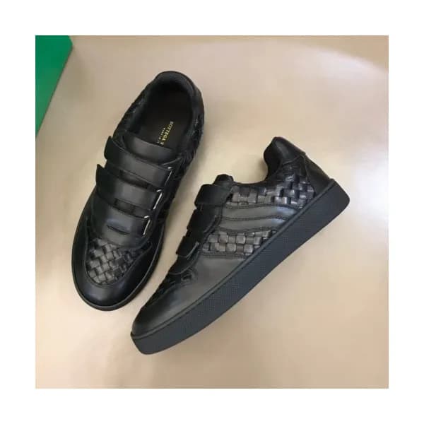 보테가베네타 남성 레더 스니커즈 Size(240 - 270) 블랙 - Bottega Ven… - 1