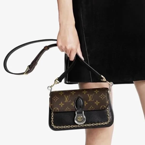 루이비통 여성 블랙 숄더백 - Louis vuitton Womens Black Should… - 1