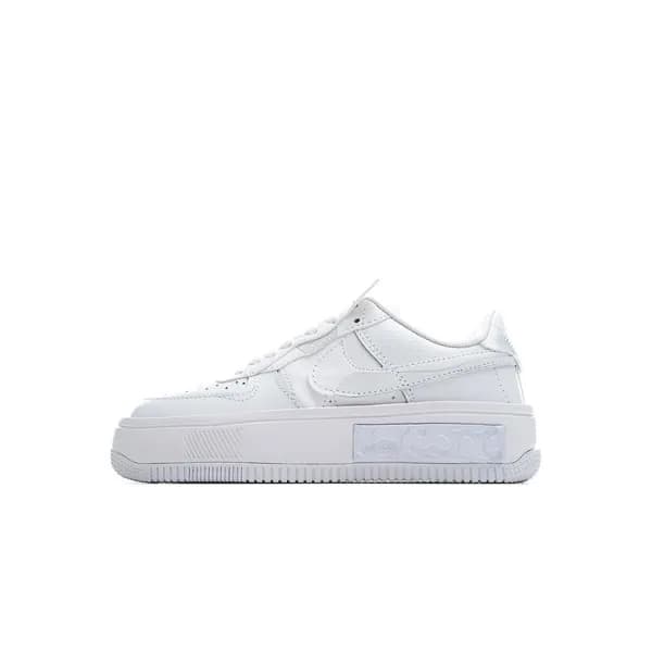 나이키 남/녀 화이트 스니커즈 - Nike Air Force 1 Unisex Sneaker… - 1