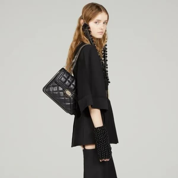 구찌 여성 블랙 데코 퀄팅 백 - Gucci Womens Black Deco Bag - g… - 1