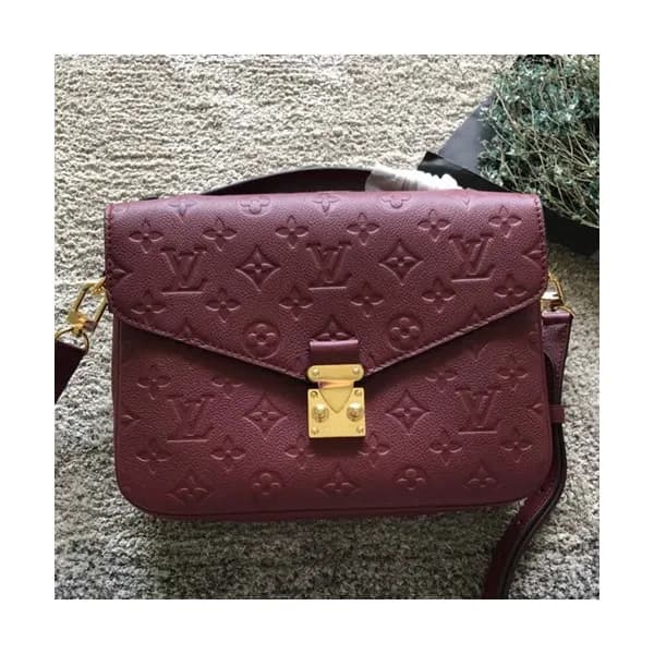 Louis Vuitton Pochette Metis Shoulder Bag,25cm - 루… - 1