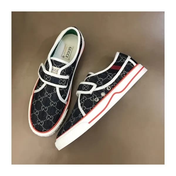 구찌 남/녀 테니스 블랙 스니커즈- Unisex Black Sneakers - guc049… - 1