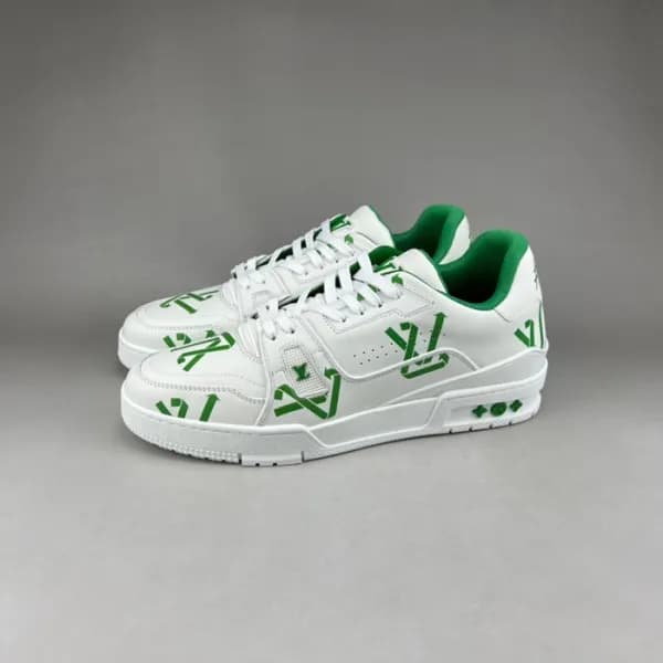 루이비통 남성 그린 스니커즈 - Louis vuitton Mens Green Sneaker… - 1
