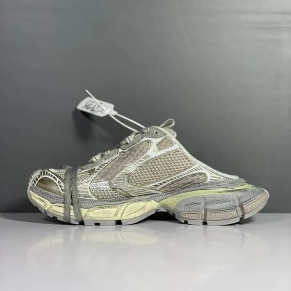 발렌시아가 남/녀 베이지 블로퍼 - Balenciaga Unisex Beige Bloppe… - 1