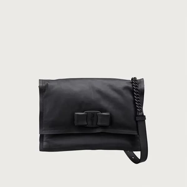 페라가모 여성 바라 체인 숄더백 - Ferragamo Womens Bara Chain Ba… - 1