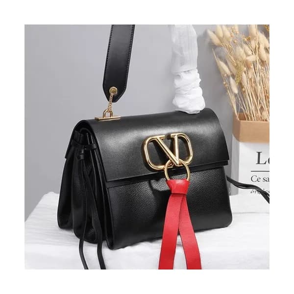 [★시선 강탈★] Valentino 2019 V-ring Leather Shoudler B… - 1