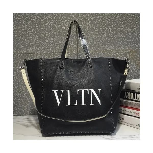 [활용성 대박!]Valentino 2019 Leather Ruckstud Tote Shou… - 1
