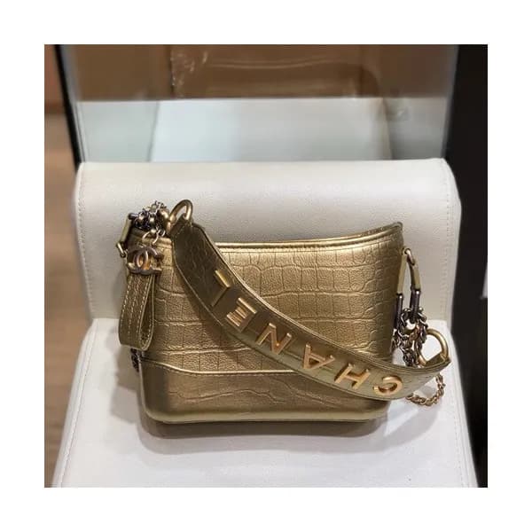 Chanel 2018 Gabrielle Hobo Leather Shoulder Bag ,2… - 1