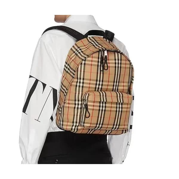 [빈티지]Burberry 2019 Nylon Back Pack , 42.5cm - 버버리 … - 1