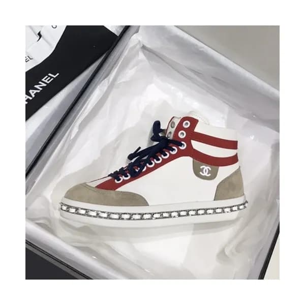 Chanel 2020 Ladies Leather Sneakers - 샤넬 2020 여성용… - 1