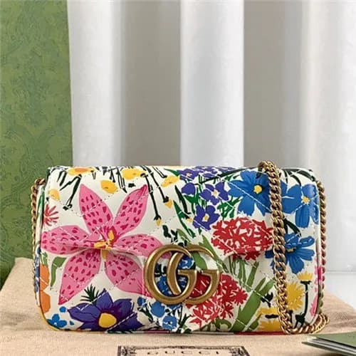[켄 스캇 신상]Gucci 2021 GG Marmont Shoulder Bag,23cm,4… - 1