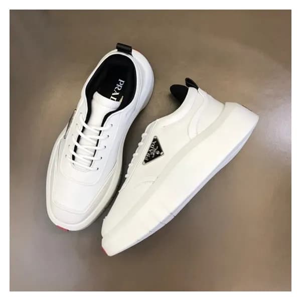 프라다 남성 화이트 스니커즈 - Prada Mens White Sneakers - pr42… - 1