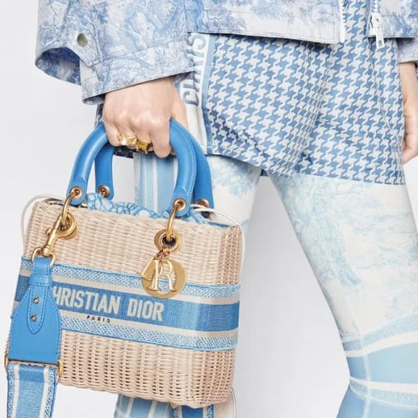 디올 여성 블루 라탄 백 - Dior Womens Blue Tote Bag - dib851… - 1