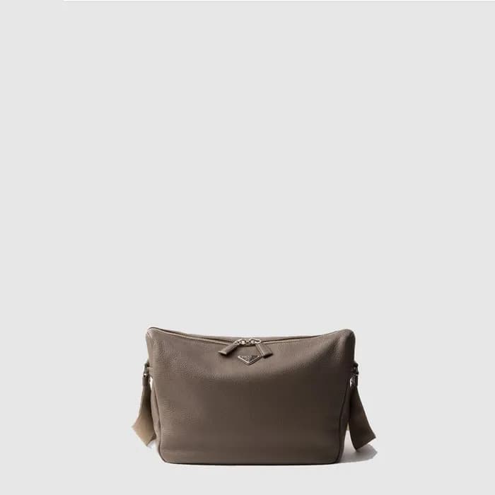 프라다 남성 레더 메신저 백 2VH182 - Prada Mens Messenger Bag … - 1