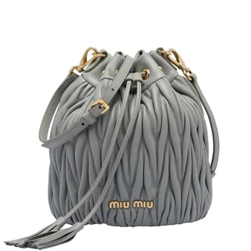 MiuMiu 2019 Matelasse Bucket Shoulder Cross Bag,1… - 1