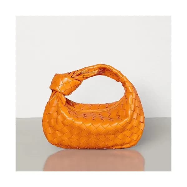 Bottega Veneta 2020 Jodie Mini Hobo Bag,28.5cm - 보… - 1