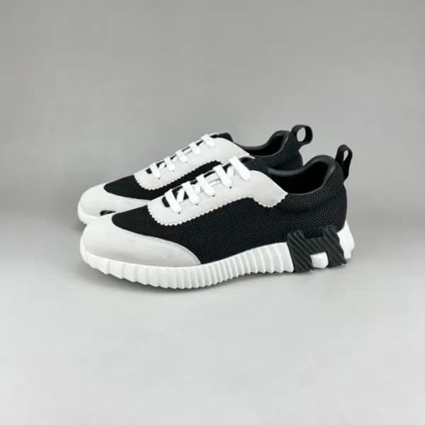 에르메스 남성 클래식 블랙 스니커즈 - Mens Black Sneakers - her081… - 1