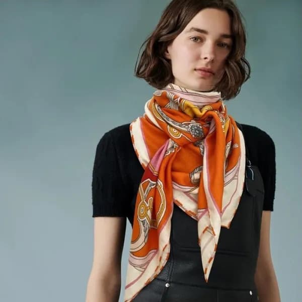 에르메스 여성 오렌지 스카프 - Hermes Womens Orange Scarf - he4… - 1