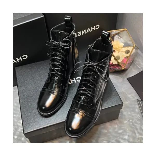 Chanel 2019 Ladies Leather Ankle Boots - 샤넬 2019 여… - 1