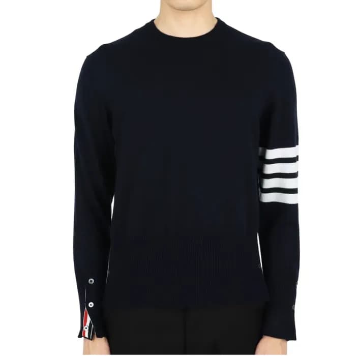 톰브라운 남성 블랙 크루넥 니트 - Thom Browne Mens Black Knit - … - 1
