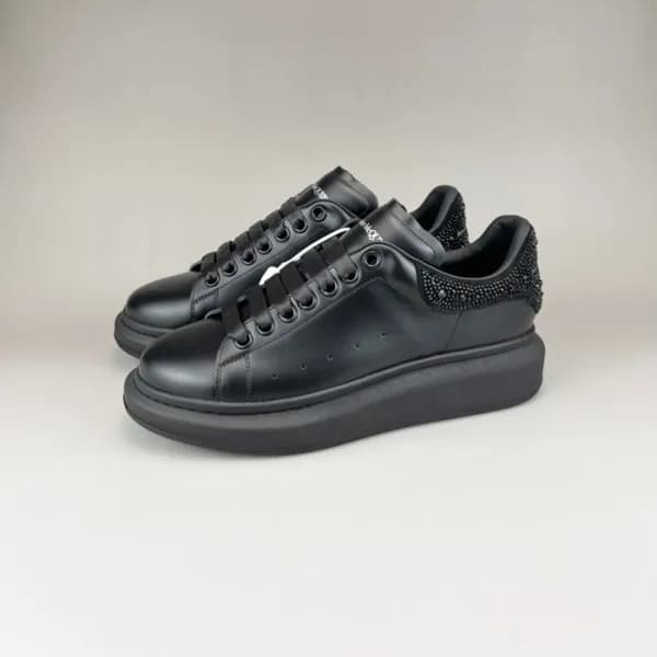 알렉산더맥퀸 남/녀 블랙탭 스니커즈 - Unisex Black Sneakers - alx0… - 1