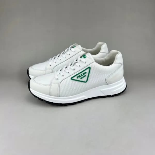 프라다 남성 클래식 화이트 스니커즈 - Mens White Sneakers - pra027… - 1