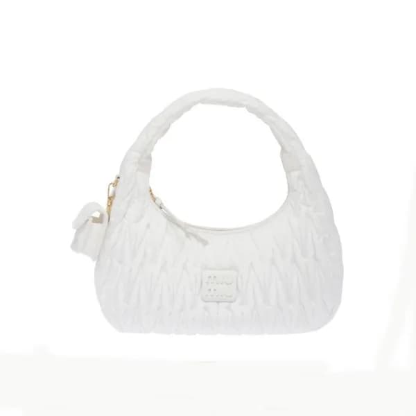 미우미우 여성 화이트 토트백 - Miumiu Womens White Tote Bag - m… - 1