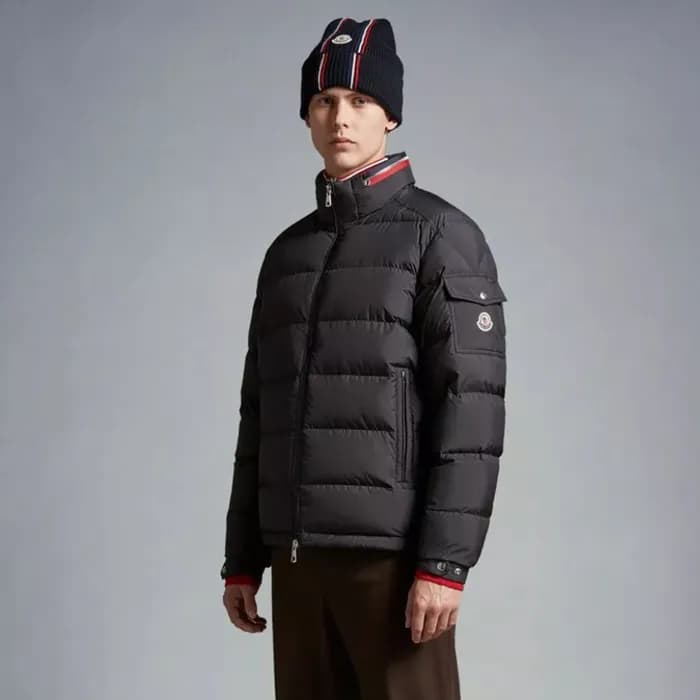 몽클레어 남성 블랙 다운 패딩 - Moncler Mens Khaki Down Paddin… - 1