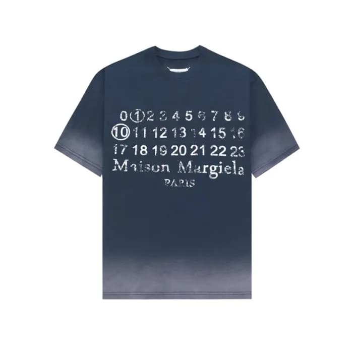 메종 마르지엘라 남/녀 네이비 티셔츠 - Maison Margiela Unisex Tshi… - 1