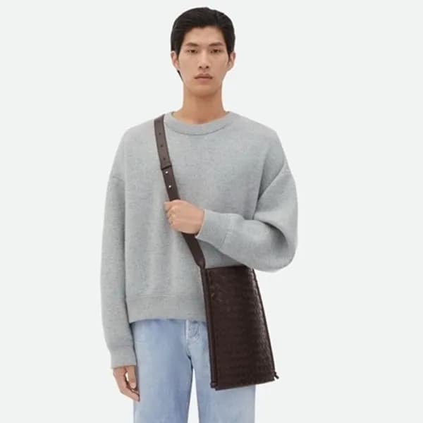 보테가 베네타 남성 초코브라운 플랫 루프 - Bottega Veneta Mens Brown… - 1