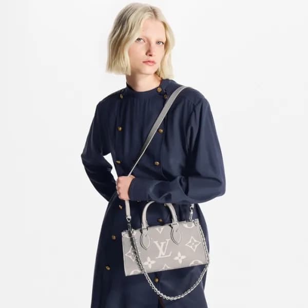 루이비통 여성 온더고 이스트 웨스트 M14213 - Louis vuitton Womens … - 1