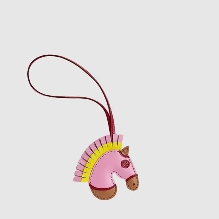 에르메스 남/녀 지지 카마일 백참 - Hermes Unisex Geegee Camail C… - 1