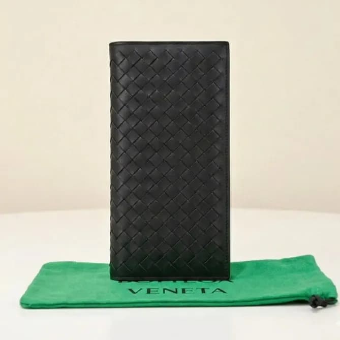 보테가베네타 남성 블랙 장지갑 - Bottega Veneta Mens Black Walle… - 1