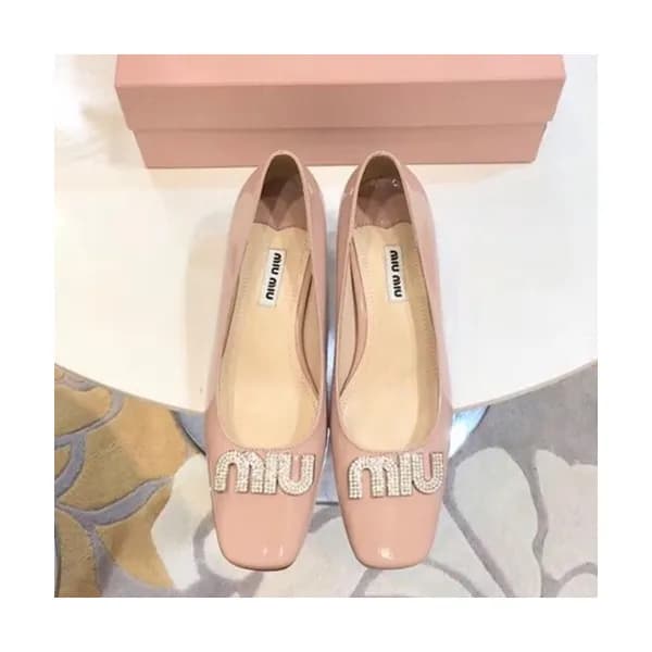 Miumiu 2019 Ladies Leather Middle-heel Pumps - 미우미…