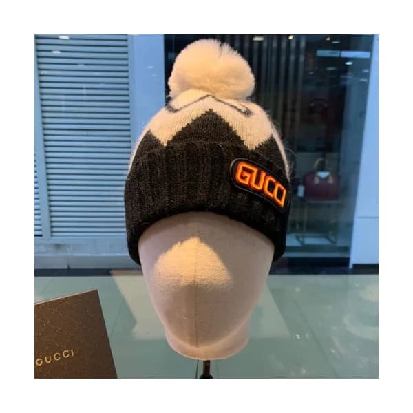 Gucci 2019 Ladies Knit & Rabbit Fur Cap - 구찌 2019 … - 1