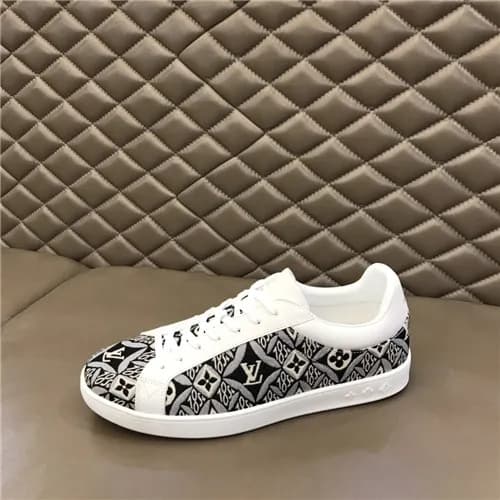 Louis Vuitton 2021 Men's Canvas Sneakers,LOUS2… - 1
